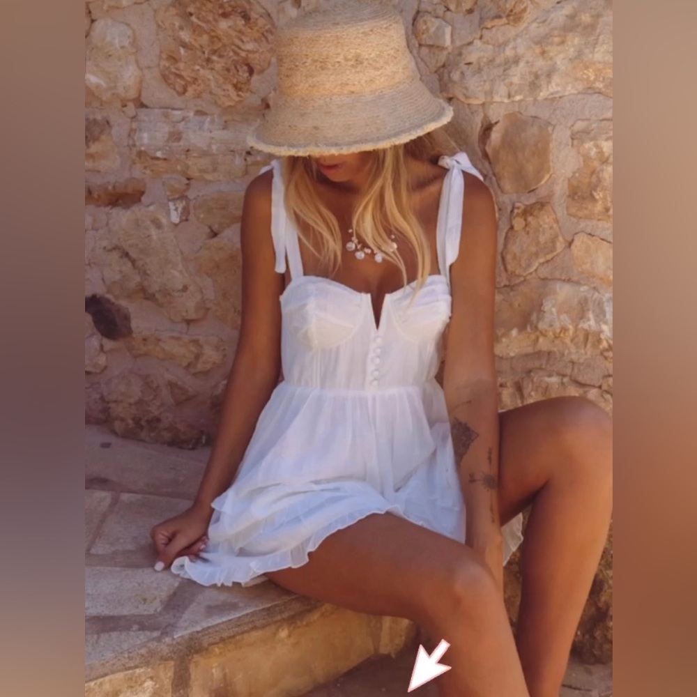 HELLO MOLLY ANGEL AMONG US DRESS WHITE